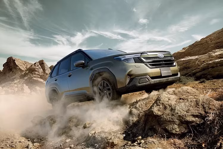 Subaru Forester 2025 tu 736 trieu, an toan hon voi tui khi ngoai-Hinh-2