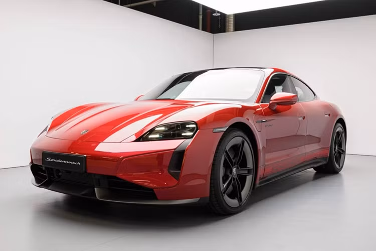 Loat sieu xe hap dan hua hen se khuay dao thi truong oto-Hinh-18