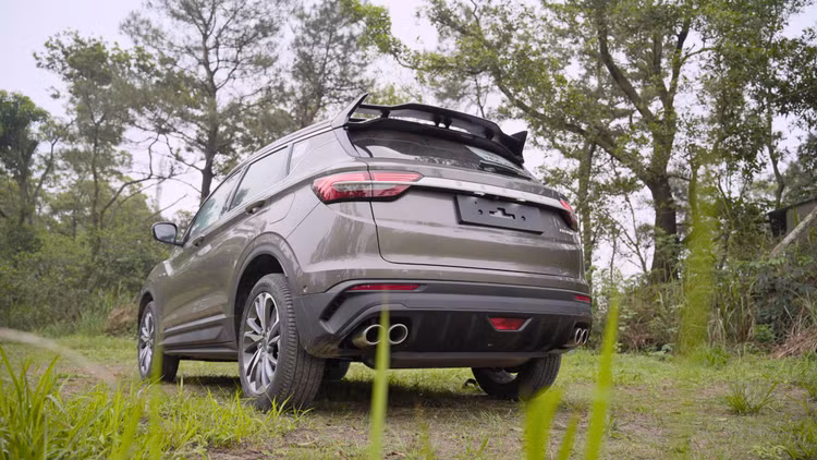 Geely Coolray - Ke thay doi cuoc choi phan khuc gam cao co nho?-Hinh-2