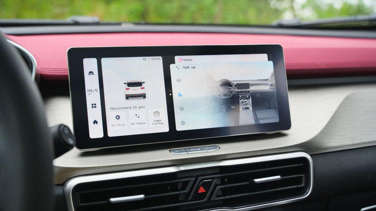 Geely Coolray - Ke thay doi cuoc choi phan khuc gam cao co nho?-Hinh-4