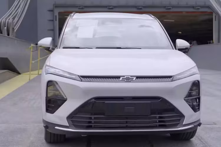 Chevrolet Captiva 2025 ra mat - xe dien My cong nghe 