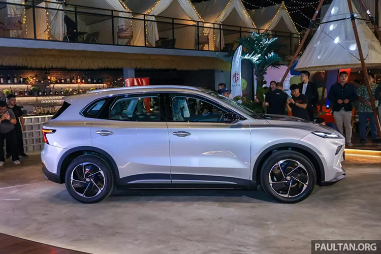 Soi SUV dien MG S5 EV tu 670 trieu dong, sap ve Viet Nam-Hinh-3