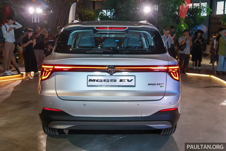 Soi SUV dien MG S5 EV tu 670 trieu dong, sap ve Viet Nam-Hinh-6