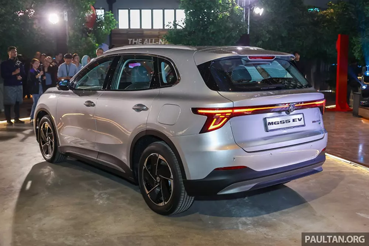 Soi SUV dien MG S5 EV tu 670 trieu dong, sap ve Viet Nam-Hinh-11