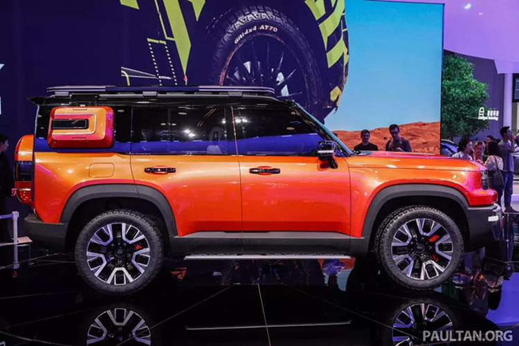 Geely Galaxy Cruiser - SUV viet da co the boi 2 tieng tren mat nuoc-Hinh-9