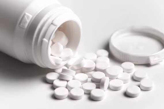 Thuốc huyết áp Chlorthalidone bị FDA thu hồi vì lỗi hòa tan, ảnh hưởng đến hiệu quả