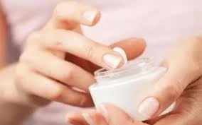 Thu hồi toàn quốc 8 mỹ phẩm chứa Miconazole