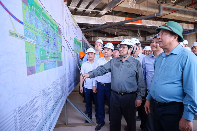 Thủ tướng kiểm tra công trường sân bay Long Thành Thu tuong kiem tra cong truong san bay Long Thanh