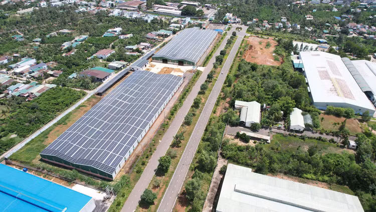 Hệ thống điện mặt trời trên mái Công ty Cổ Phần Vinasorlar Bảo Lộc.