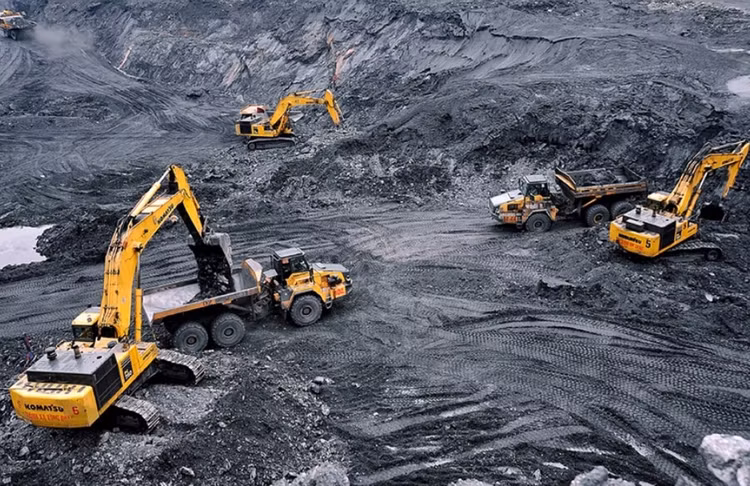 Đối tượng chịu phí bảo vệ môi trường đối với khai thác khoáng sản là hoạt động khai thác dầu thô, khí thiên nhiên, khí than, khoáng sản kim loại. Đối tượng chịu phí bảo vệ môi trường đối với khai thác khoáng sản là hoạt động khai thác dầu thô, khí thiên nhiên, khí than, khoáng sản kim loại.