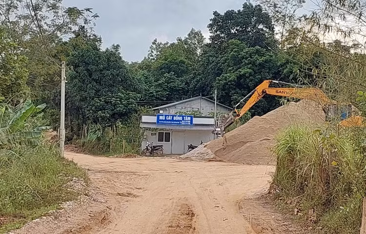 Khu vực mỏ cát Đồng Tâm