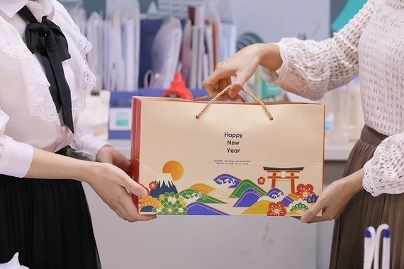 Hà Nội cấm tổ chức thăm, chúc Tết cấp trên và lãnh đạo