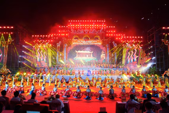 Chương trình nghệ thuật đặc sắc, có chiều sâu khai mạc Lễ hội Đền Hùng, Giỗ Tổ Hùng Vương năm Bính Ngọ 2026.