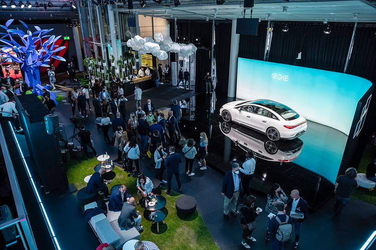 Mercedes-Benz tổng tấn công làng xe điện với loạt xe "bom tấn" ảnh 5