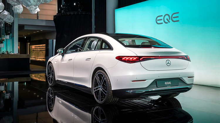 Mercedes-Benz tổng tấn công làng xe điện với loạt xe "bom tấn" ảnh 10