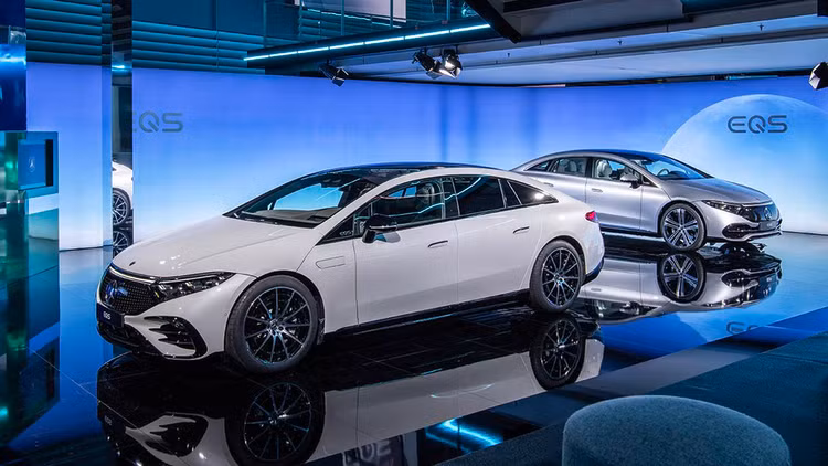 Mercedes-Benz tổng tấn công làng xe điện với loạt xe "bom tấn" ảnh 7