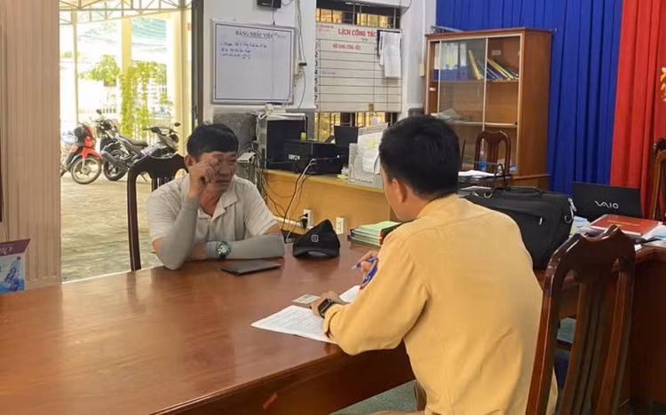 Ông Nguyễn Văn Thanh thừa nhận hành vi vi pham khi làm việc với Đội CSGT đường bộ khu vực Khánh Vĩnh.