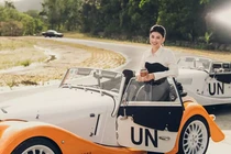 Ngắm Morgan Plus Six màu lạ của "Qua" Vũ tại Tây Nguyên
