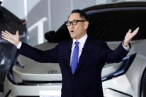 Chủ tịch Toyota - ôtô điện gây ô nhiễm gấp 3 lần xe hybrid