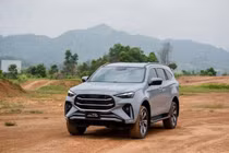 Isuzu mu-X 2025 sẽ vẫn ế, dù rẻ hơn Ford Everest ở Việt Nam?