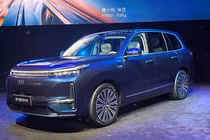 Cận cảnh Galaxy M9 2025 - SUV cỡ lớn từ 700 triệu đồng