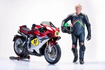 MV Agusta Superveloce 1000 Ago - "tái sinh" một huyền thoại 