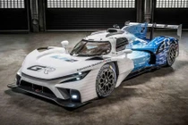 Toyota GR H2 - siêu xe chạy nhiên liệu hydro "lộ hàng"