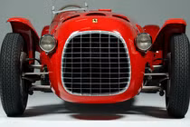 Xe cổ Ferrari 166 Spyder 1948 bán đấu giá hơn 220 tỷ đồng