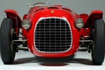 Xe cổ Ferrari 166 Spyder 1948 bán đấu giá hơn 220 tỷ đồng