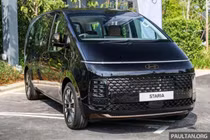 Hyundai Staria 2025 trở lại ngoạn mục với bản 7 chỗ VIP