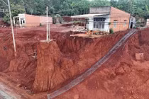 Công an Đồng Nai làm rõ vụ hạ cốt nền đường ĐT753 ảnh hưởng nhà dân