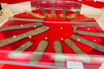 Đàn đá Đắk Sơn được công nhận Bảo vật quốc gia