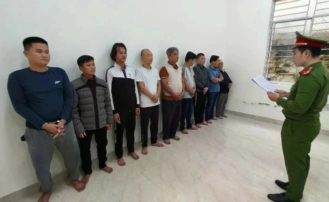 Đà Nẵng triệt phá đường dây cá độ bóng đá hơn 400 tỷ đồng, bắt 9 người