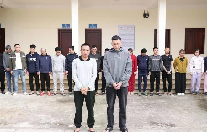 Triệt phá đường dây lừa đảo xuyên quốc gia, bắt giữ 22 người 