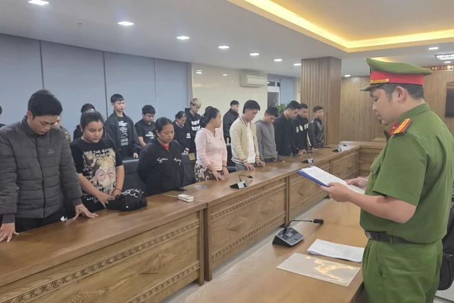 Công an Đà Nẵng triệt phá ổ nhóm mua bán tài khoản ngân hàng lừa đảo