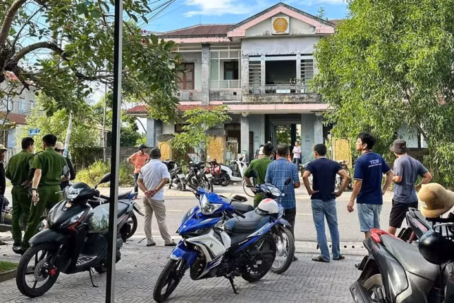 Chồng cũ dùng dao tấn công vợ cũ rồi tự tử tại Quảng Trị
