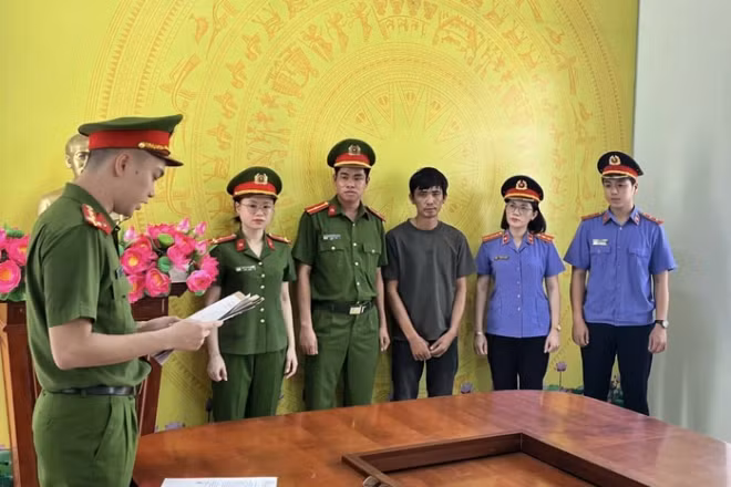 Bắt giữ người phụ nữ lừa đảo chiếm đoạt hơn 500 triệu đồng bằng giấy tờ giả