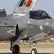 [GALLERY] Mục thị tiêm kích F-35B Ý lần đầu tiên hạ cánh trên cao tốc 
