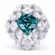Viên kim cương xanh 5,5 carat bán đấu giá kỷ lục 17,3 triệu USD