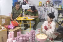 Bắt giữ đối tượng pha trộn mỹ phẩm không rõ nguồn gốc để bán trên mạng xã hội