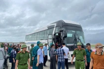 Hàng nghìn người dân Hà Tĩnh được sơ tán đến nơi an toàn