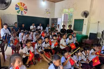 Cảm động lễ khai giảng tại điểm trường đặc biệt giữa núi rừng Hà Tĩnh