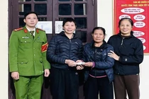 Người phụ nữ Hà Tĩnh nhặt được 20 triệu đồng, trả lại người mất