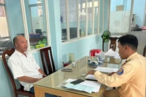 Tài xế xe khách rượt đuổi xe tải, bị bắt tạm giam tại Đồng Tháp