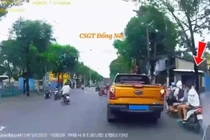 Xử phạt thanh thiếu niên lạng lách, đánh võng trên đường Nguyễn Ái Quốc