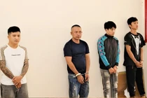 Bắt quả tang 4 đối tượng tổ chức sử dụng ma túy tại Cần Thơ