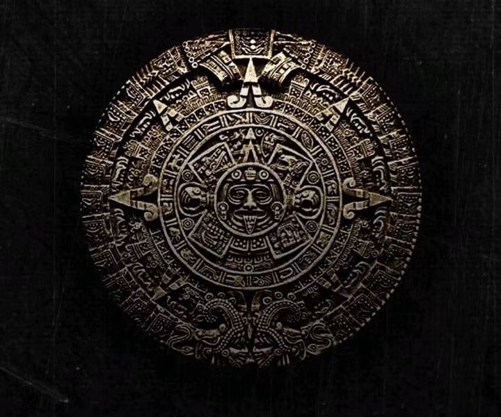 Lịch Tzolk’in linh thiêng 260 ngày. Tzolk’in kết hợp chu kỳ 13 và 20, dùng cho nghi lễ tôn giáo, bói toán và xác định những ngày mang ý nghĩa thiêng liêng. Ảnh: Pinterest.