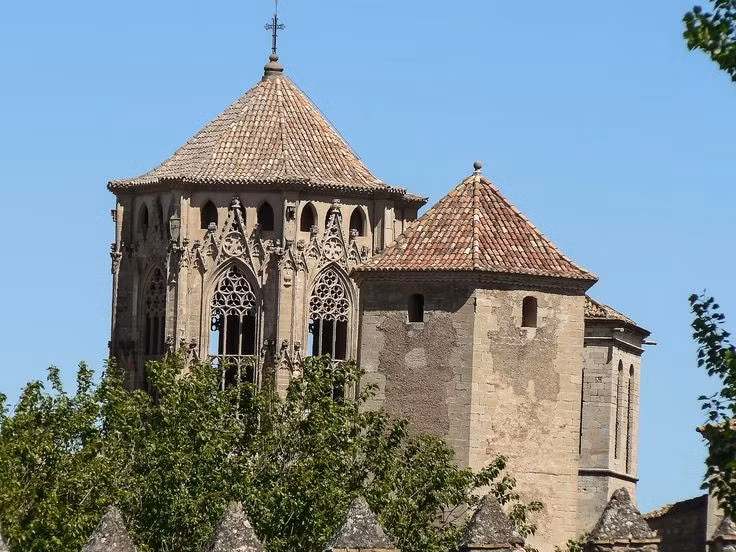 Trung tâm của dòng Xitô tại Tây Ban Nha. Tu viện thuộc dòng Xitô (Cistercian), một nhánh cải cách của Kitô giáo nổi tiếng với lối sống khổ hạnh, đề cao lao động và đời sống tinh thần. Ảnh: Pinterest.