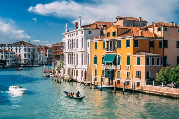 Từng là một cường quốc hàng hải. Trong nhiều thế kỷ, Cộng hòa Venice kiểm soát các tuyến thương mại quan trọng giữa châu Âu và phương Đông, trở thành thế lực kinh tế và quân sự đáng gờm ở Địa Trung Hải. Ảnh: Pinterest.