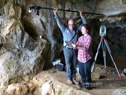 Ban Quản lý Quần thể danh thắng Tràng An cho biết, trong khuôn khổ Dự án khảo cổ học SUNDASIA tại hang Thung Bình 1, các nhà khoa học đã phát hiện và công bố các thông tin khoa học quý giá. Ảnh: Dân Việt.